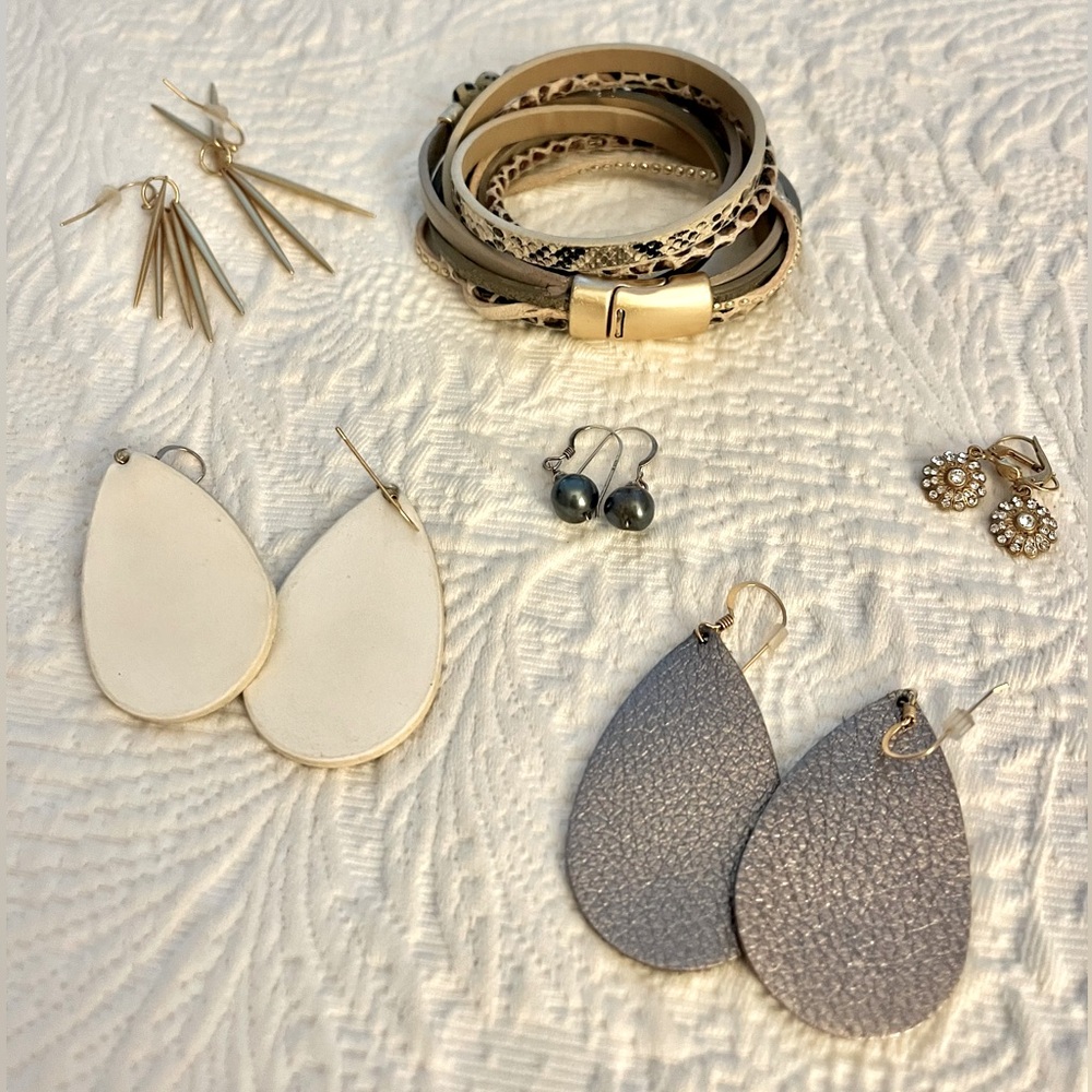 Jewelry bundle!